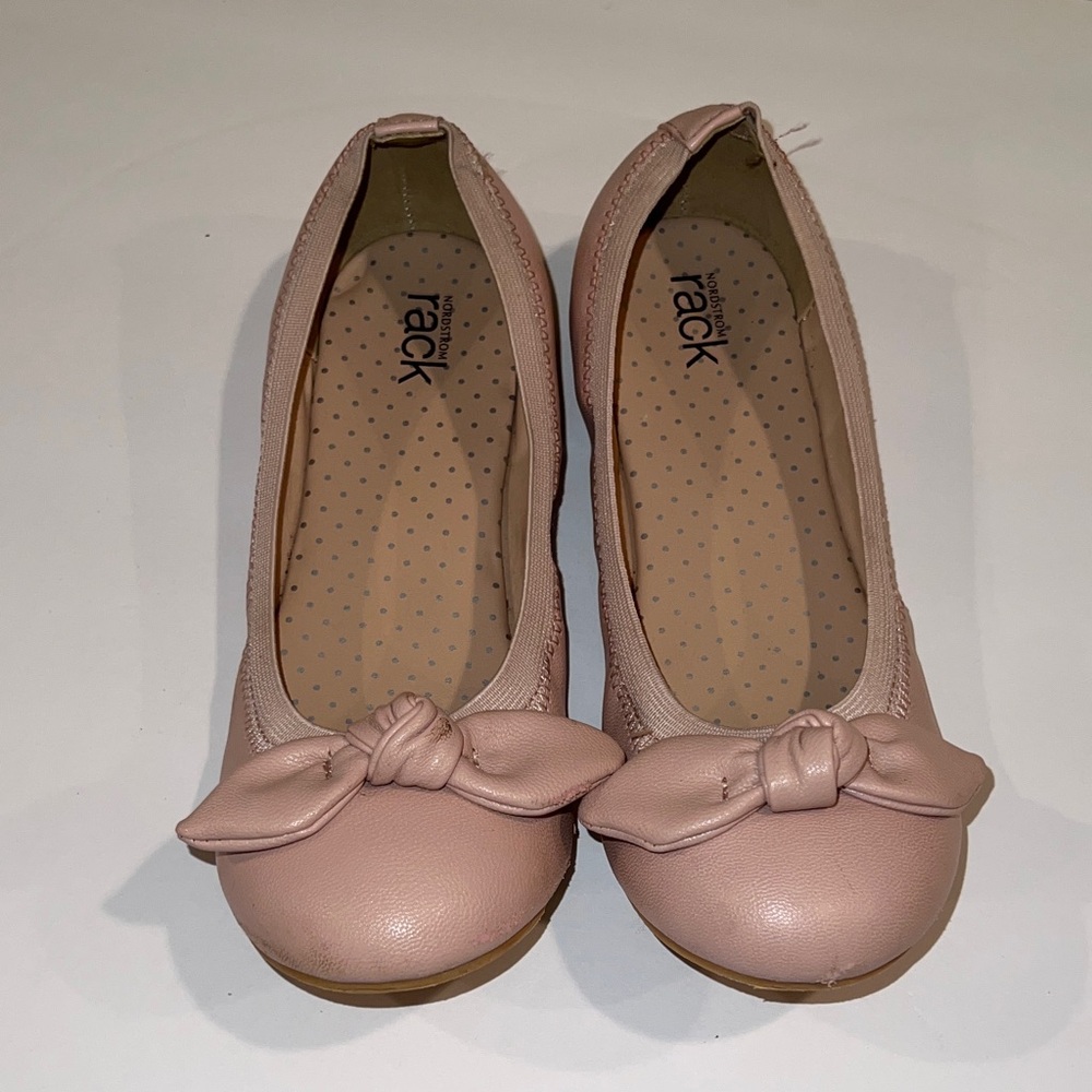 Nordstrom Rack Blush Bow flats 🥿